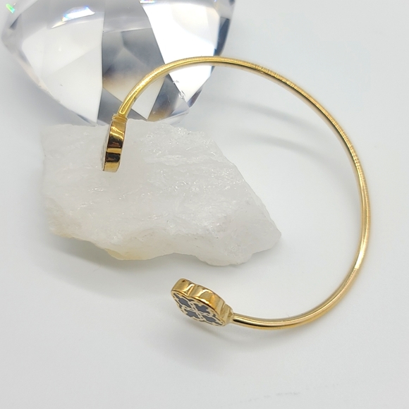 Kate Spade Open Cuff with Navy Enamel Filigree Detail on Ends! Rare & Retired - Picture 2 of 12